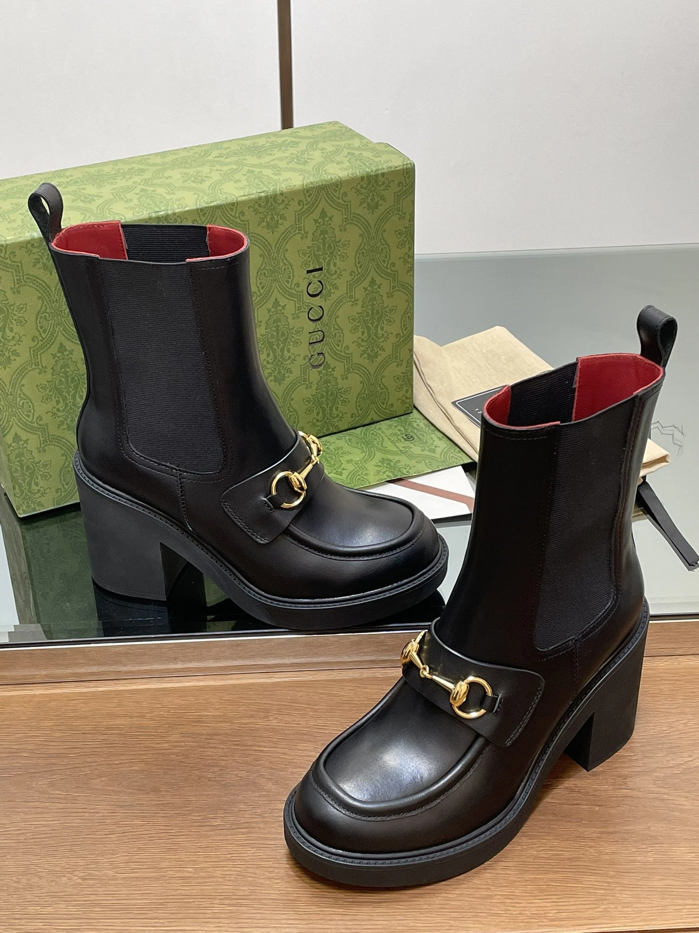 COCO-- 6u33i 816617 AAEGK 1000 Calfskin Heel height：9CM Waterproof：2.5CM item:D-X150L2516